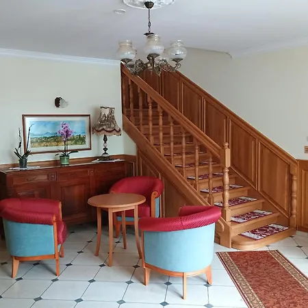 בית אירוח Melinda