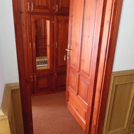 Melinda בית אירוח *